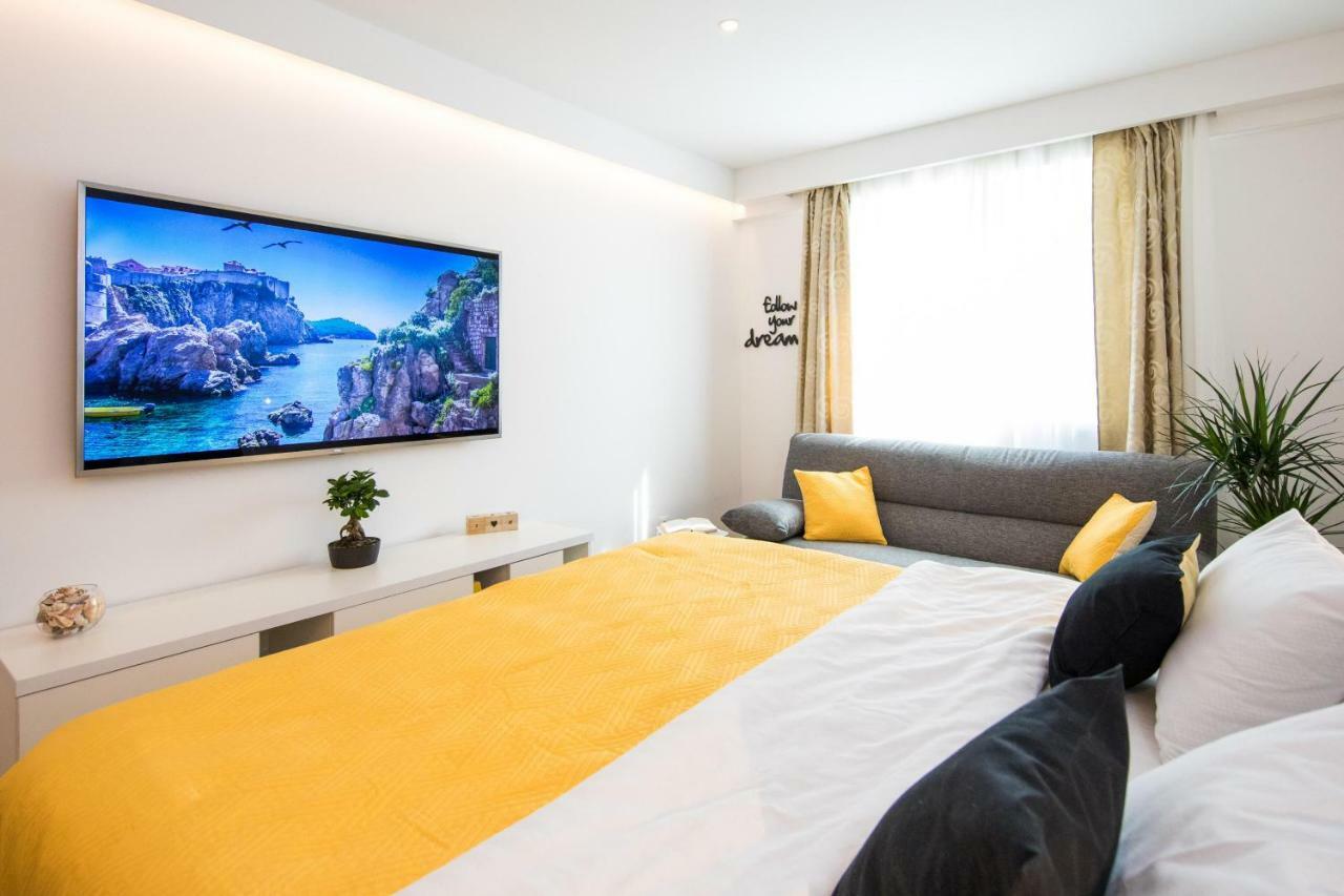 Apartment Center Studio *